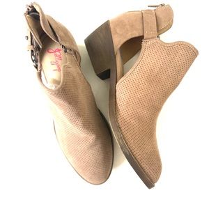 NWOT~JellyPop Booties~ SZ 8.5